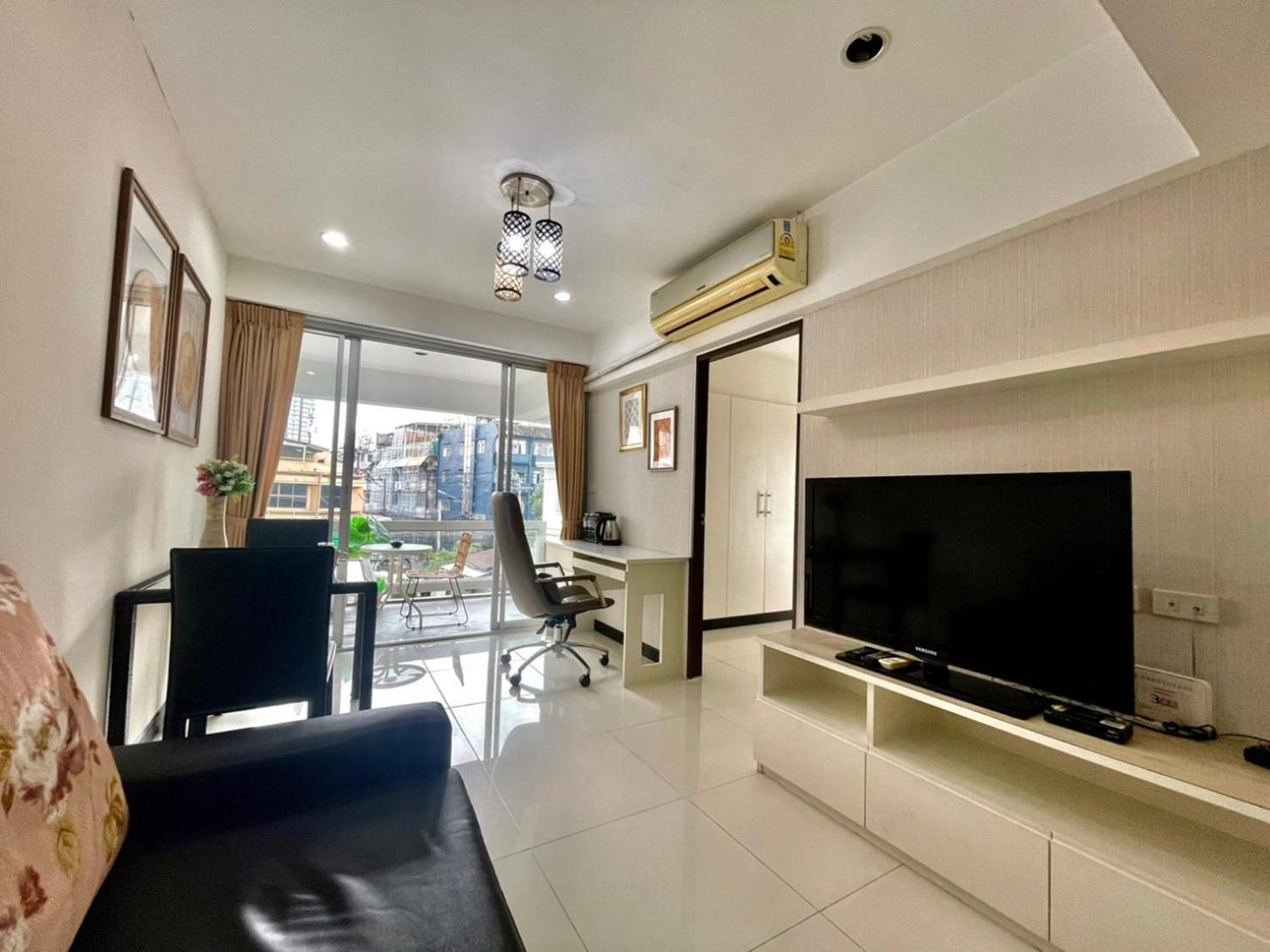 Baan Sabai Rama IV Apartment Bangkok Luaran gambar