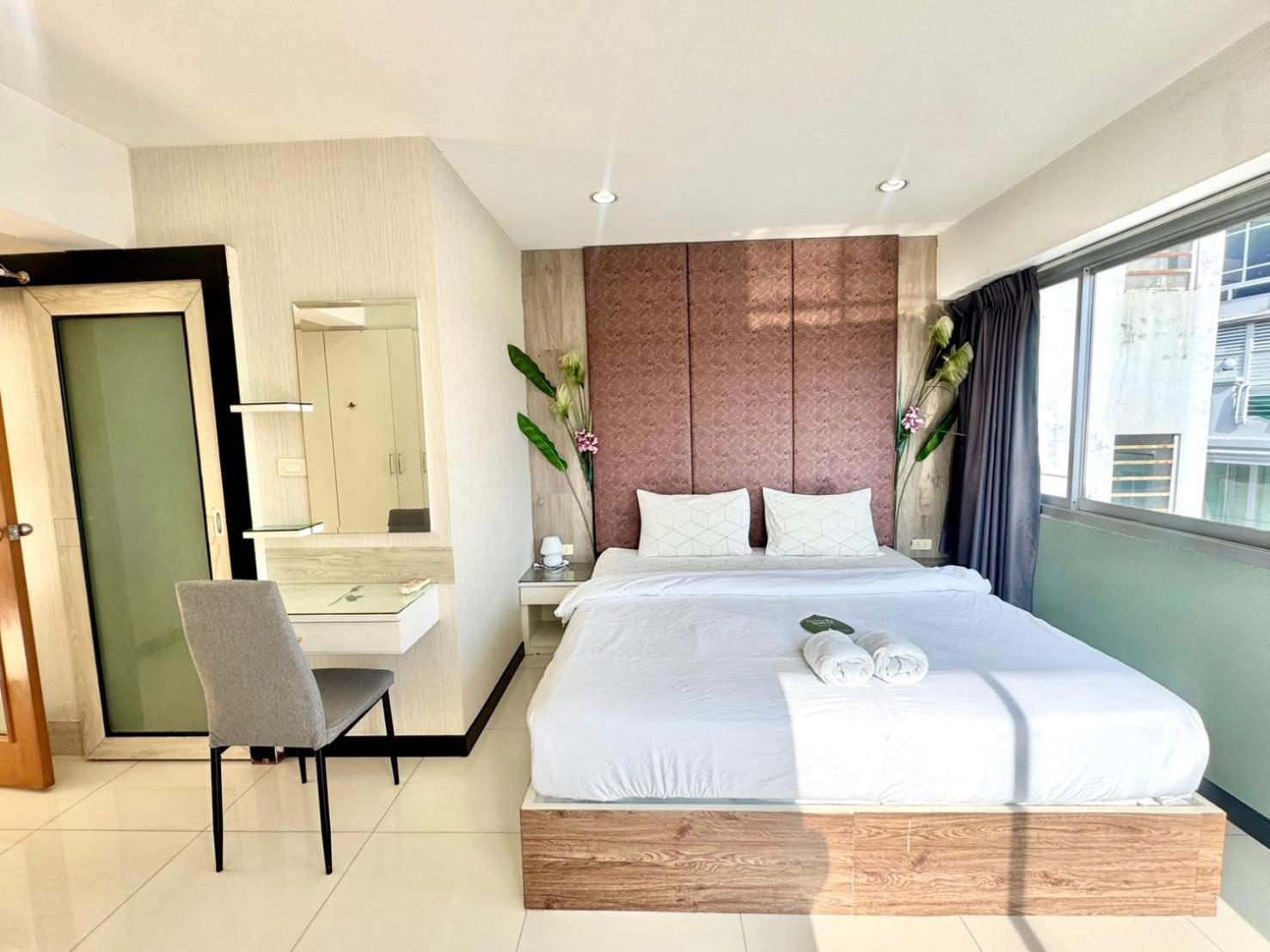 Baan Sabai Rama IV Apartment Bangkok Luaran gambar